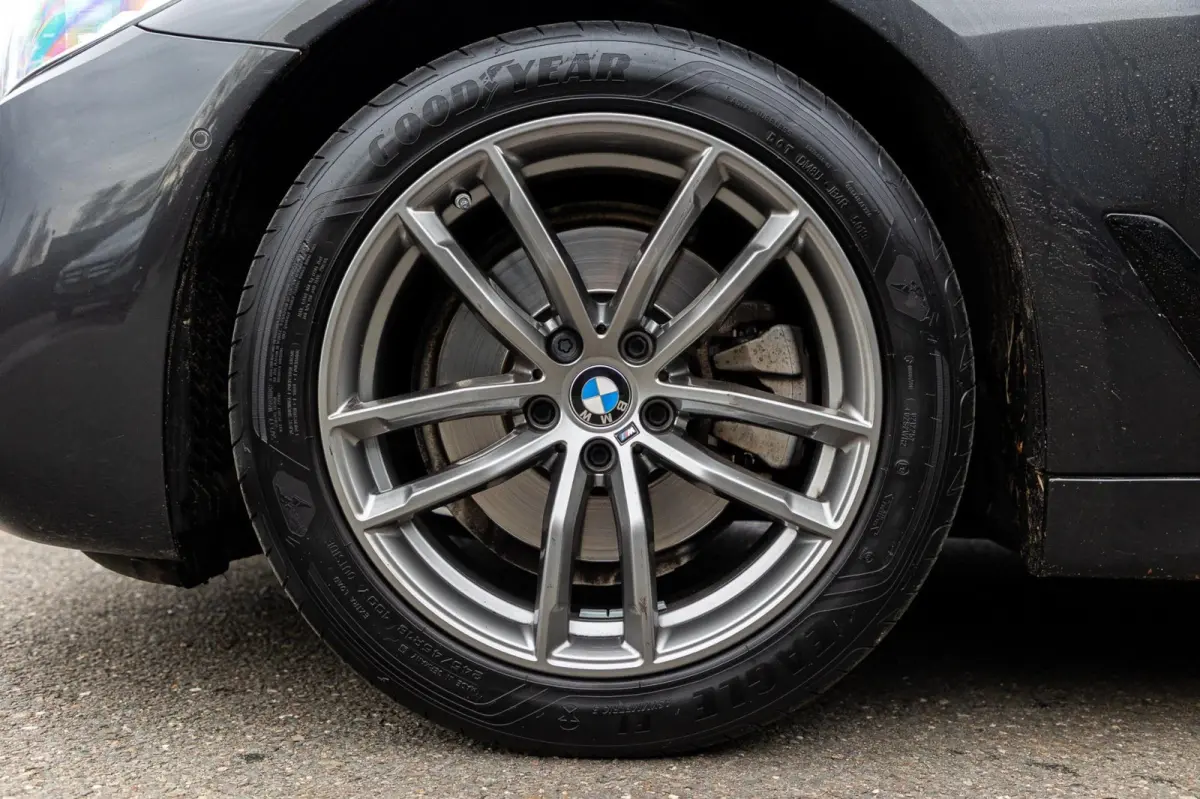 520i High Executive Edition I M-Sport I schuifdak I 1 ste eigenaar I comfortsoel I