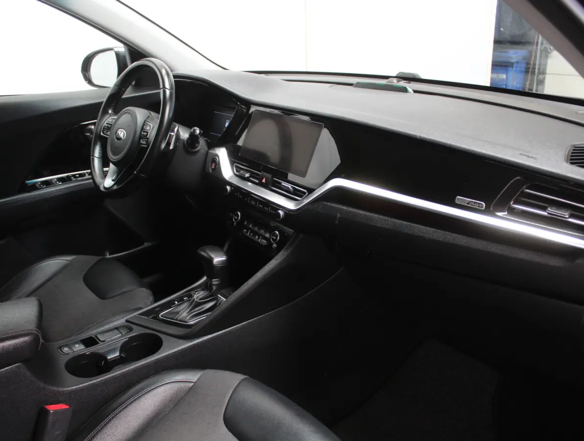 1.6 GDi PHEV DynamicLine CARPLAY | CAMERA | CLIMATE | LED | DAB | ADAPCRUISE | LMV16 | NAVI | LEER/STOF