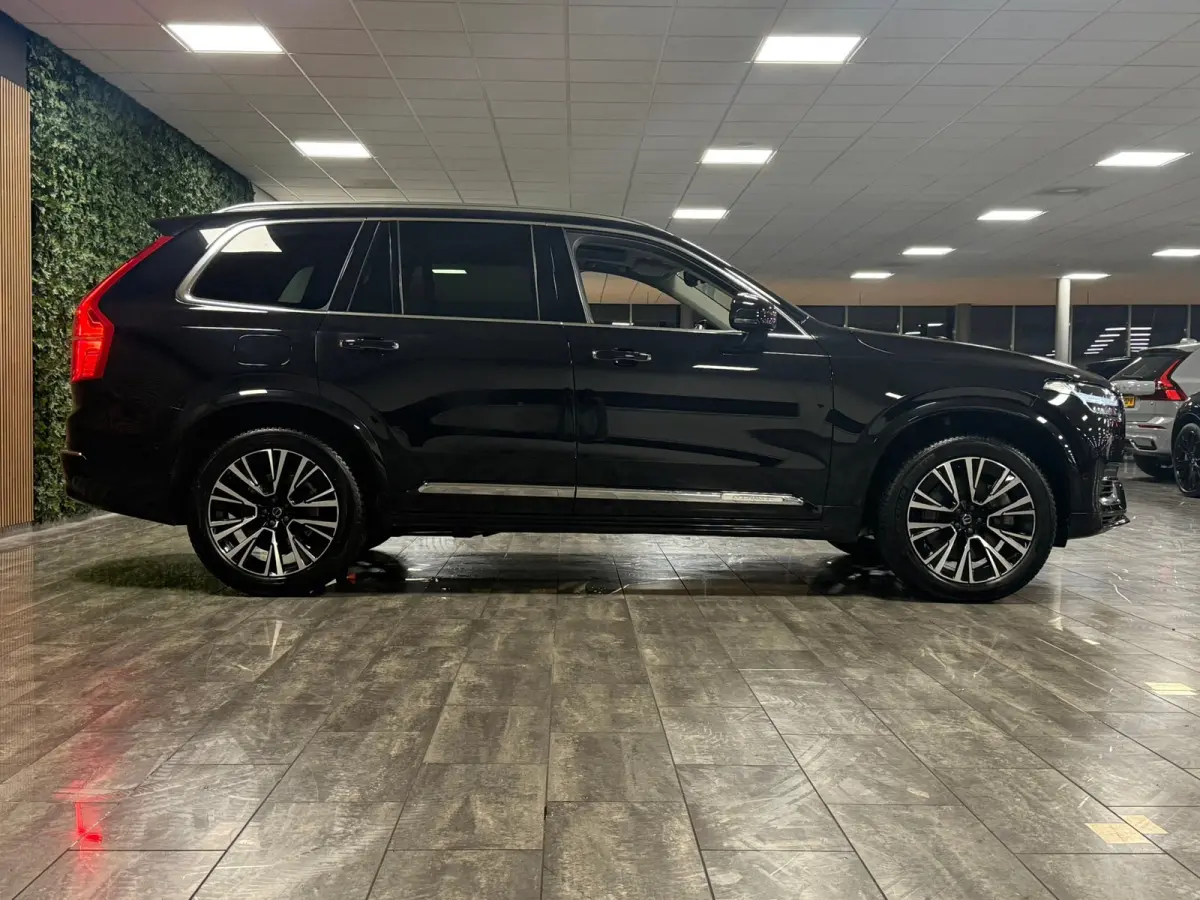 T8 AWD Recharge Plus Bright Long Range | Trekhaak | 360° Camera | Harman Kardon | All Season banden | 455pk | Adaptieve Cruise Control | Standkachel met Volvo On Call App |  Stoelverwarming