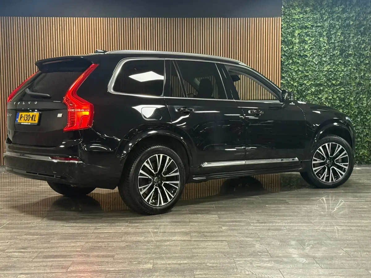 T8 AWD Recharge Plus Bright Long Range | Trekhaak | 360° Camera | Harman Kardon | All Season banden | 455pk | Adaptieve Cruise Control | Standkachel met Volvo On Call App |  Stoelverwarming