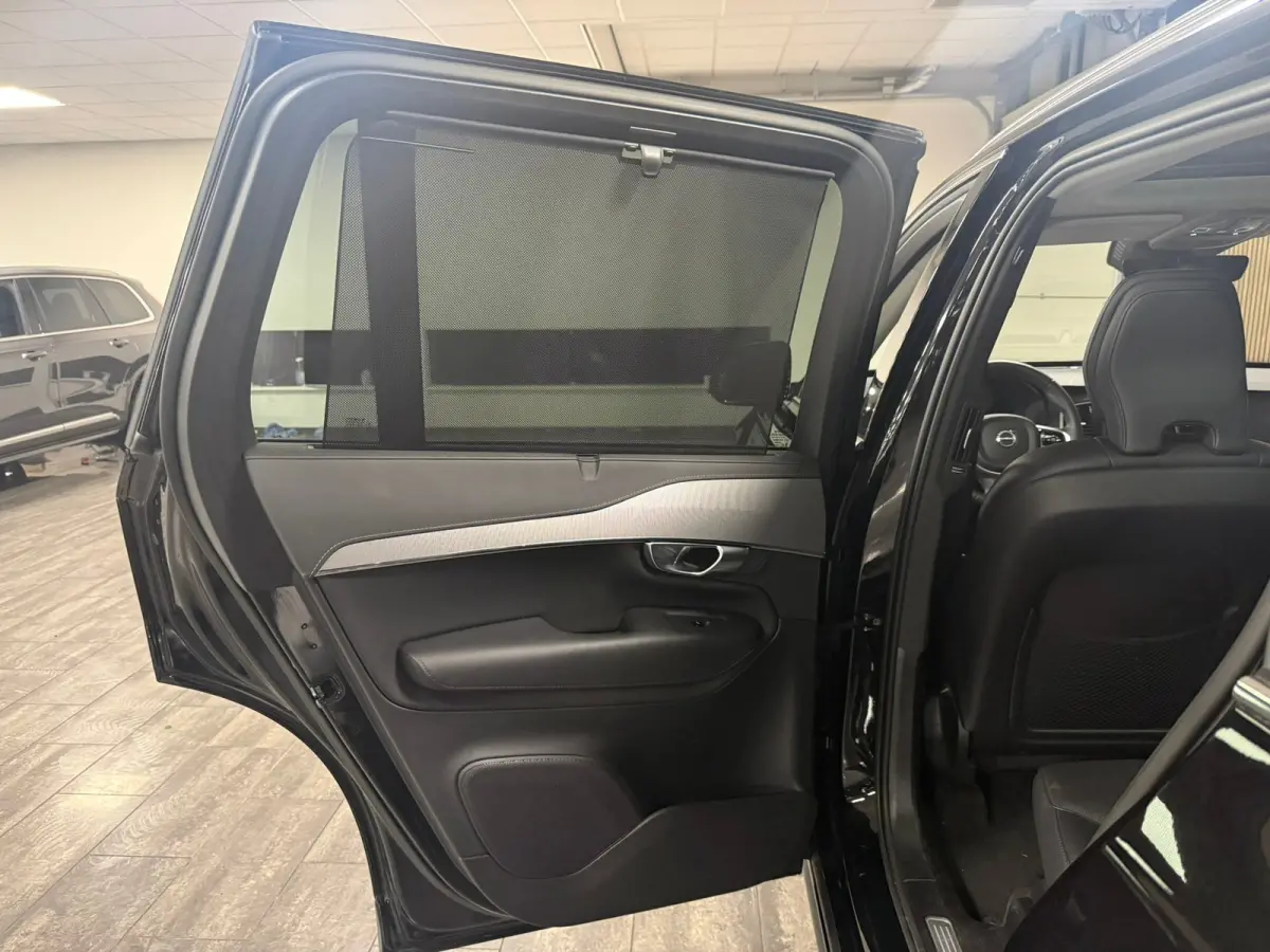 T8 AWD Recharge Plus Bright Long Range | Trekhaak | 360° Camera | Harman Kardon | All Season banden | 455pk | Adaptieve Cruise Control | Standkachel met Volvo On Call App |  Stoelverwarming