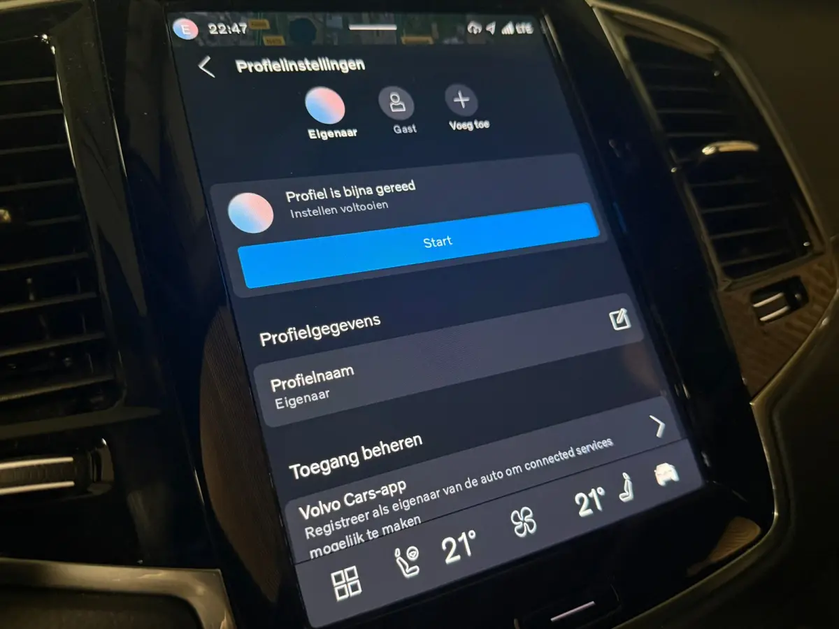 T8 AWD Recharge Plus Bright Long Range | Trekhaak | 360° Camera | Harman Kardon | All Season banden | 455pk | Adaptieve Cruise Control | Standkachel met Volvo On Call App |  Stoelverwarming