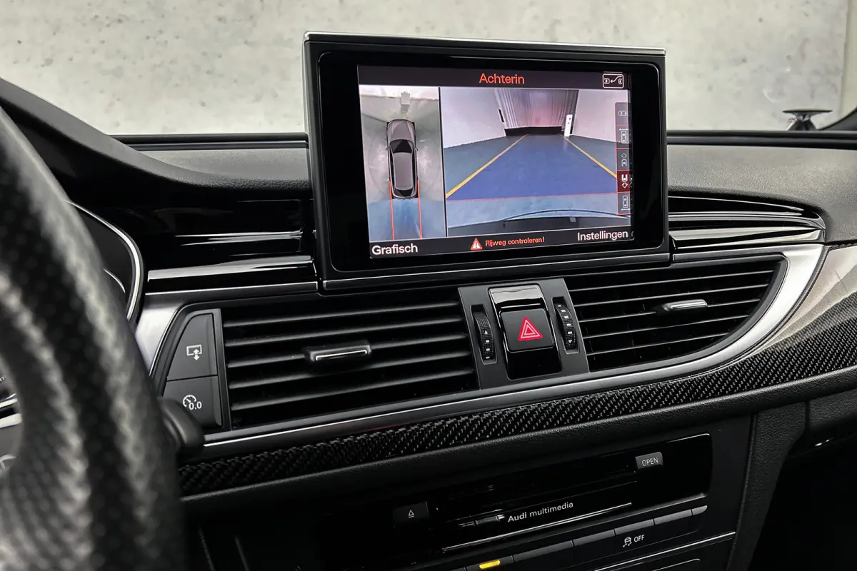 4.0 TFSI RS 6 quattro Pro Line Plus | Keramische remschijven | Stoelverwarming | LED