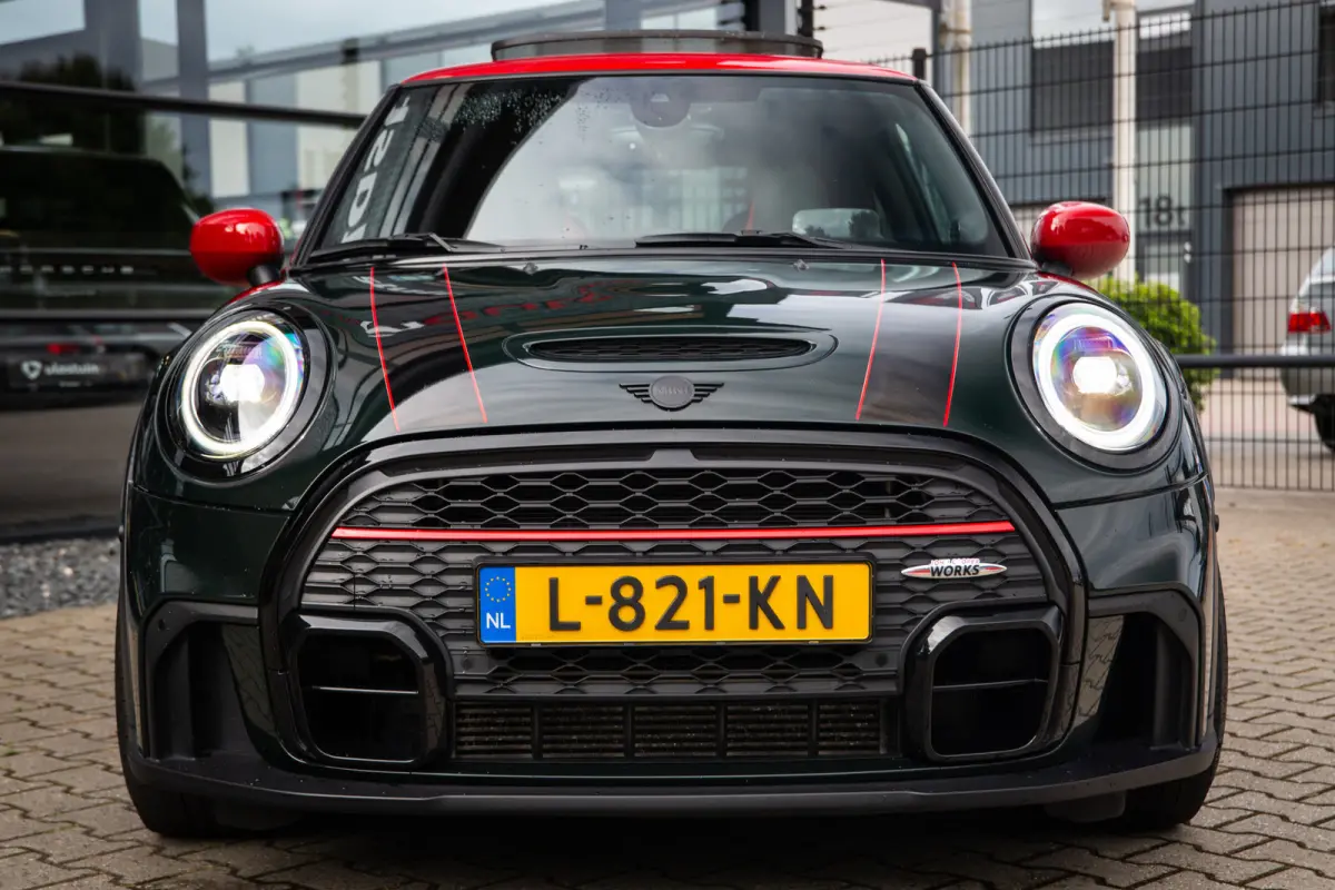 2.0 John Cooper Works 231PK , Facelift, Track Pack, Panoramadak, Leder, Harman/Kardon,