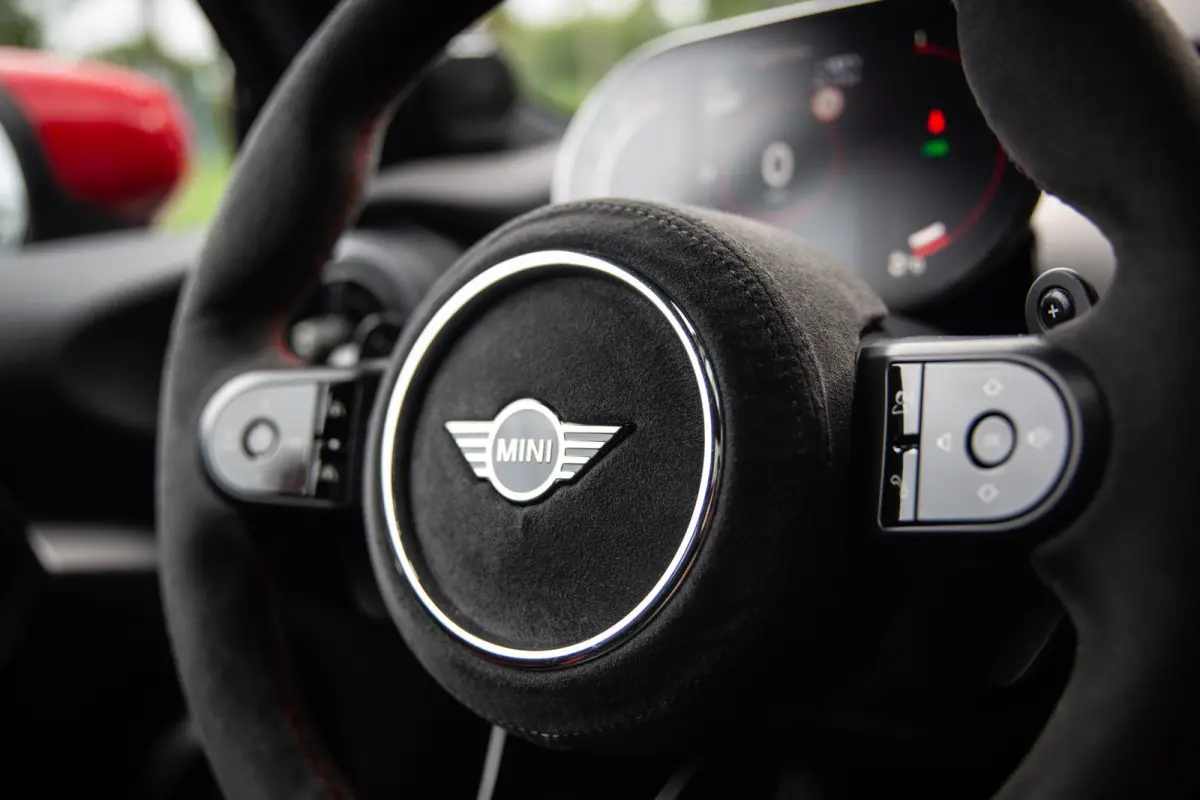 2.0 John Cooper Works 231PK , Facelift, Track Pack, Panoramadak, Leder, Harman/Kardon,