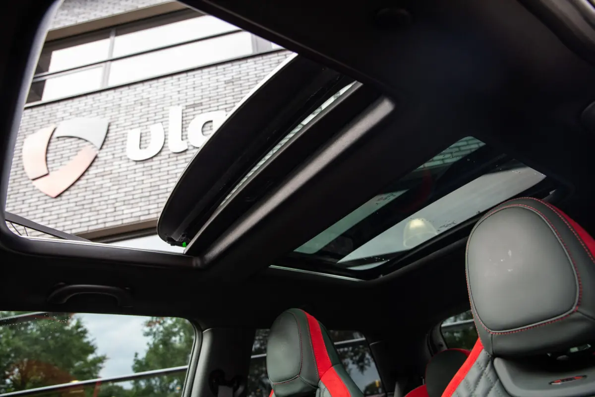 2.0 John Cooper Works 231PK , Facelift, Track Pack, Panoramadak, Leder, Harman/Kardon,