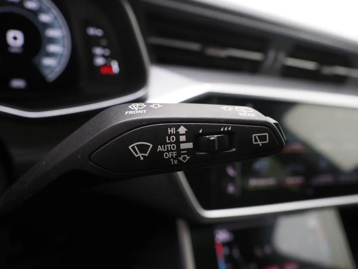 55 TFSI e quattro Competition Full Black | Panoramadak | Leder | B&O Audio | Camera | Stoelverwarming | Cruise | Carplay