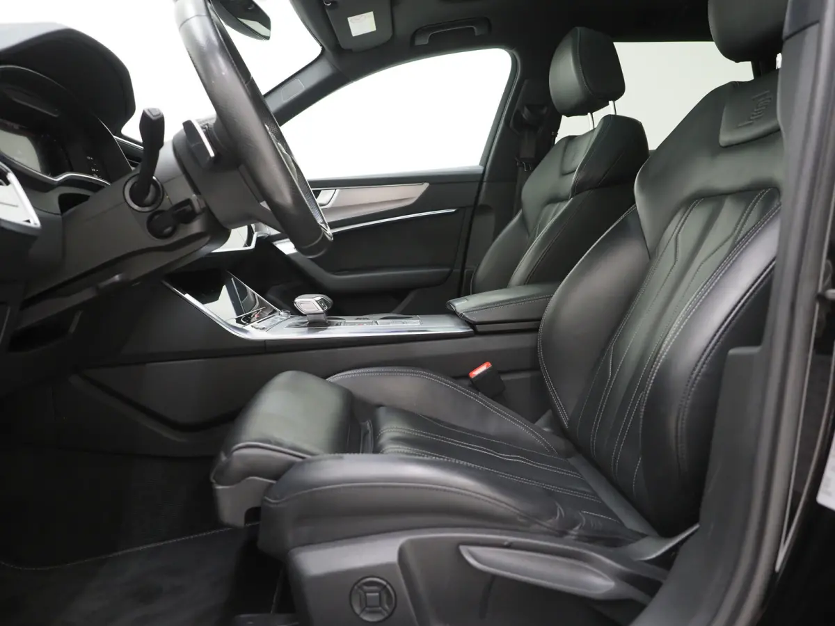 55 TFSI e quattro Competition Full Black | Panoramadak | Leder | B&O Audio | Camera | Stoelverwarming | Cruise | Carplay