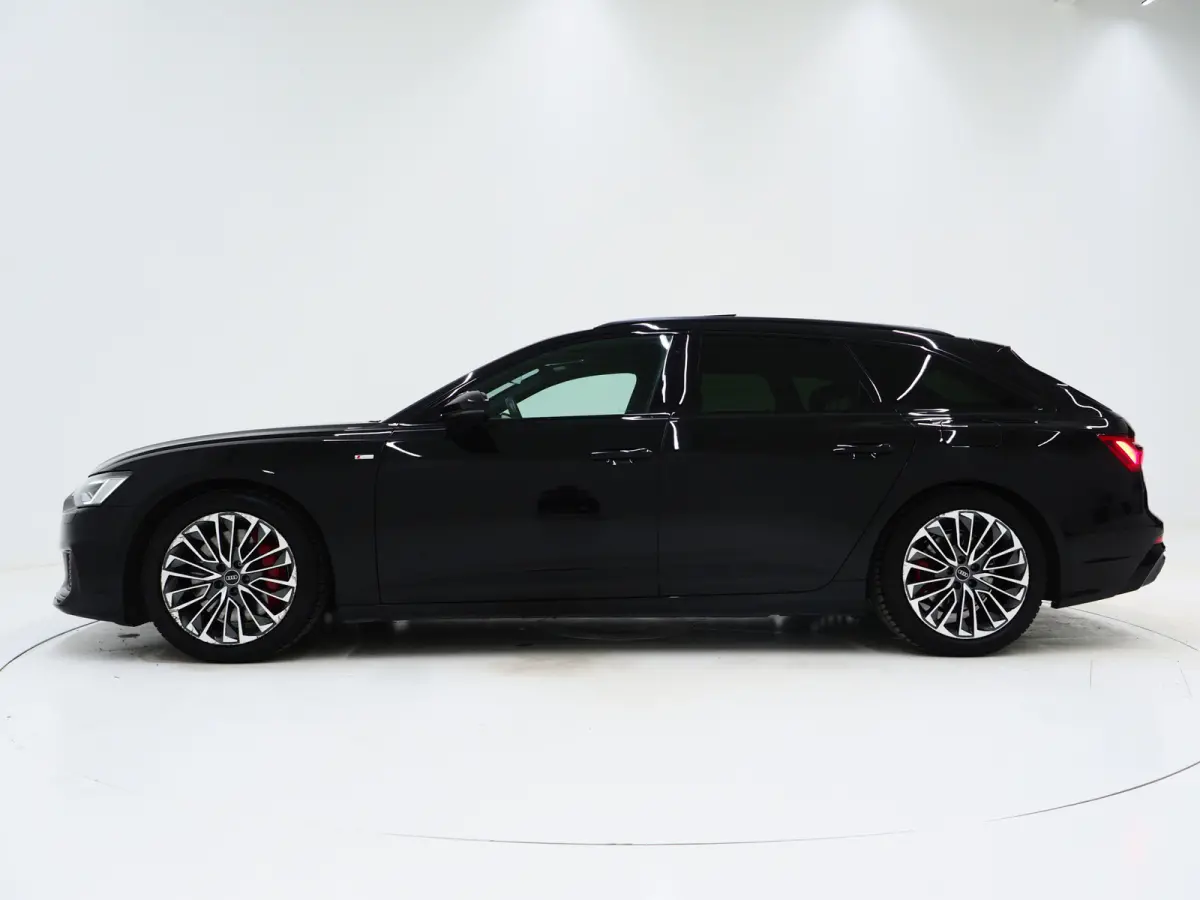 55 TFSI e quattro Competition Full Black | Panoramadak | Leder | B&O Audio | Camera | Stoelverwarming | Cruise | Carplay