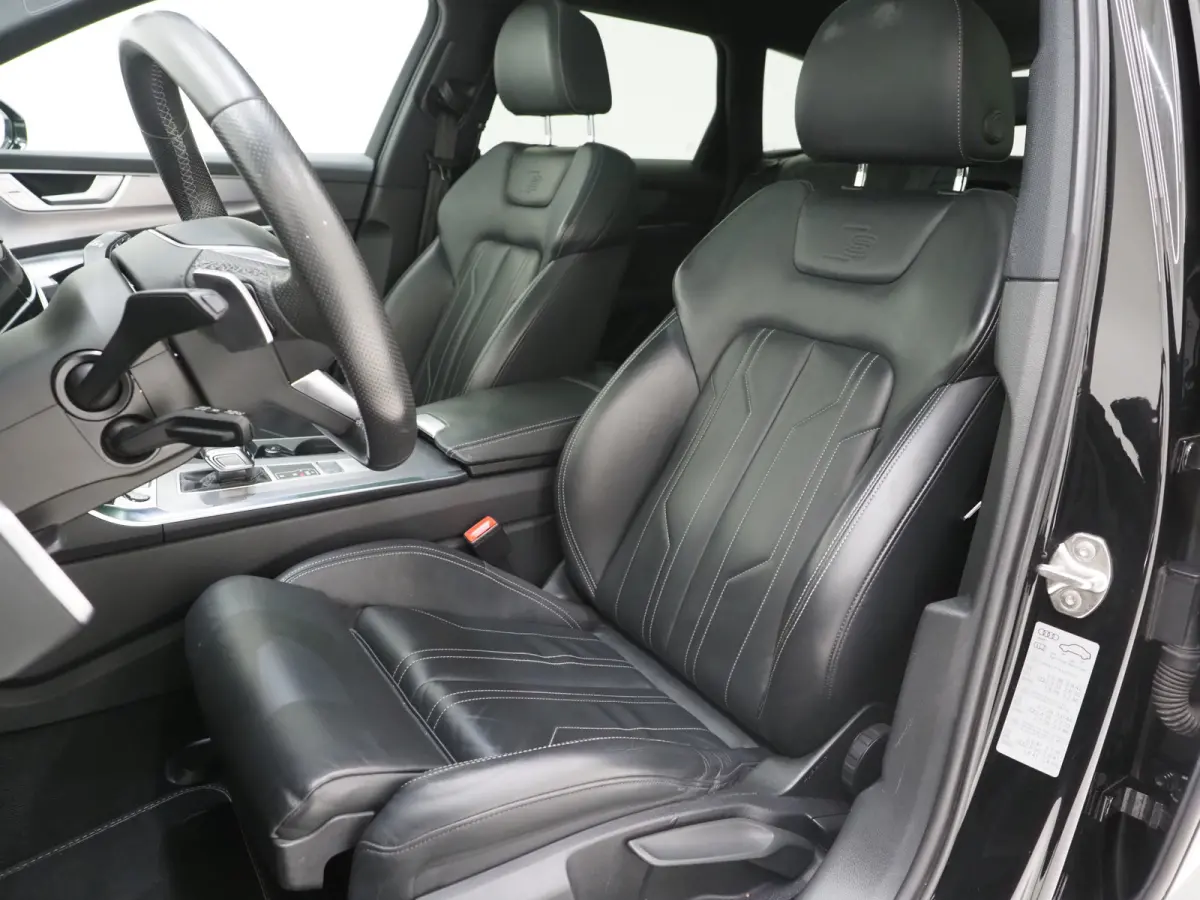 55 TFSI e quattro Competition Full Black | Panoramadak | Leder | B&O Audio | Camera | Stoelverwarming | Cruise | Carplay