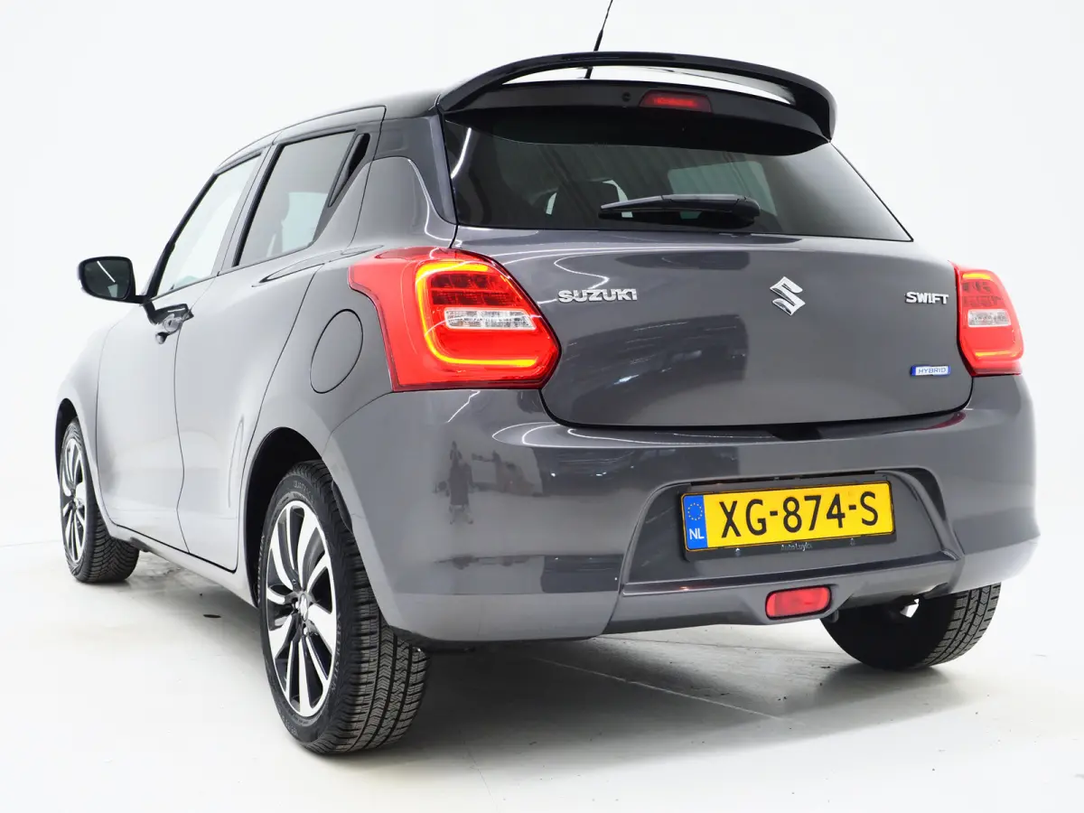 1.0 Style Smart Hybrid | Camera | Stoelverwarming | Keyless | Adaptive Cruise | Climate | LED | Carplay