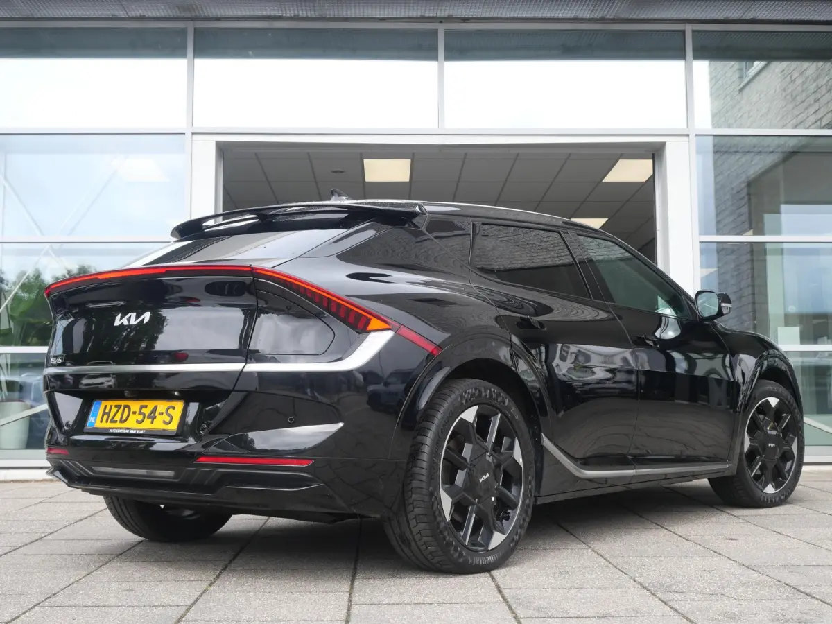 Plus 84 kWh | Stoel geheugen | Dode Hoek | Stoel ventilatie | Harman Kardon |