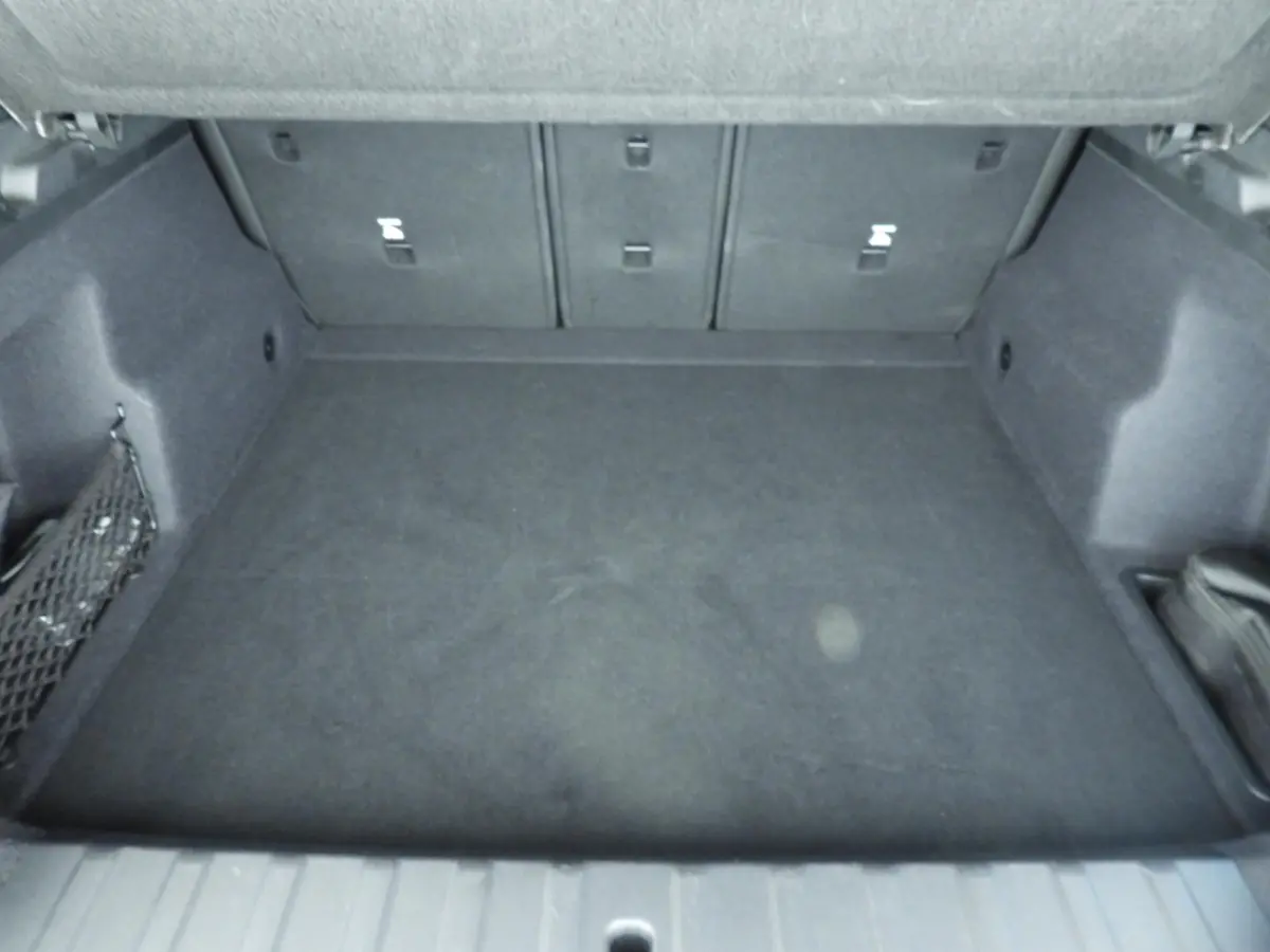 sDrive20i | M-Sportpakket | LED | Navigatie | Sportstoelen | Stoelverwarming | Keyles go | DAB | Alu 19 inch