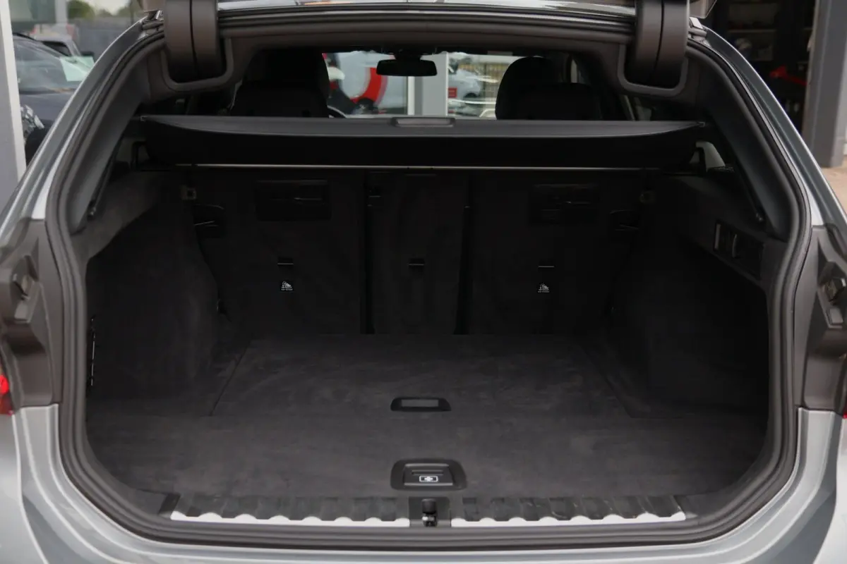 318i M-Sport Maxton 19 Inch Nl Auto Nap elektrische stoelen