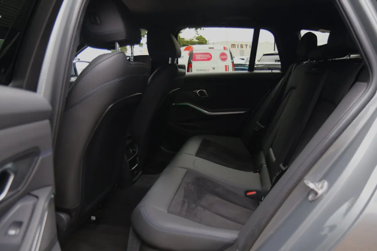 318i M-Sport Maxton 19 Inch Nl Auto Nap elektrische stoelen