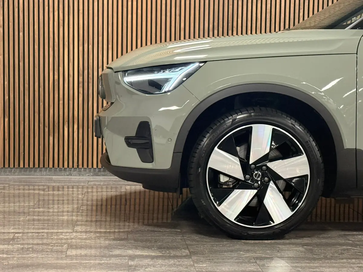 Single Motor Extended Range Ultra 82 kWh | 97% SoH | Schuifdak | 360° Camera | Harman Kardon | Adaptieve Cruise Control | Bestuurdersstoel elektrisch geheugen | Stoel en Stuurwielverwarming