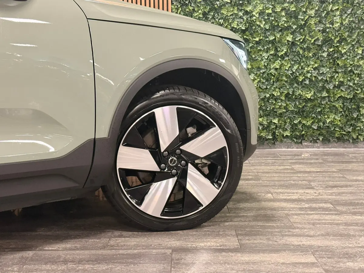 Single Motor Extended Range Ultra 82 kWh | 97% SoH | Schuifdak | 360° Camera | Harman Kardon | Adaptieve Cruise Control | Bestuurdersstoel elektrisch geheugen | Stoel en Stuurwielverwarming