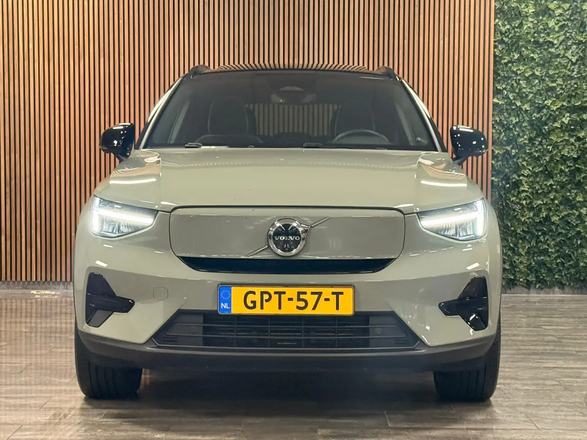 Single Motor Extended Range Ultra 82 kWh | 97% SoH | Schuifdak | 360° Camera | Harman Kardon | Adaptieve Cruise Control | Bestuurdersstoel elektrisch geheugen | Stoel en Stuurwielverwarming