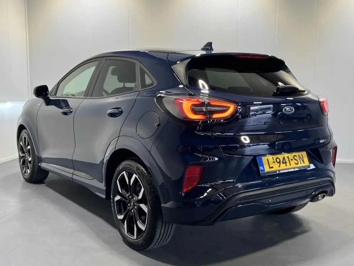 1.0 EcoBoost ST-Line X | Navigatie/Android/Apple Carplay | LM Velgen 18" | Cruise Control | Airco | LED Koplampen | Lederen/Stoffen Bekleding |