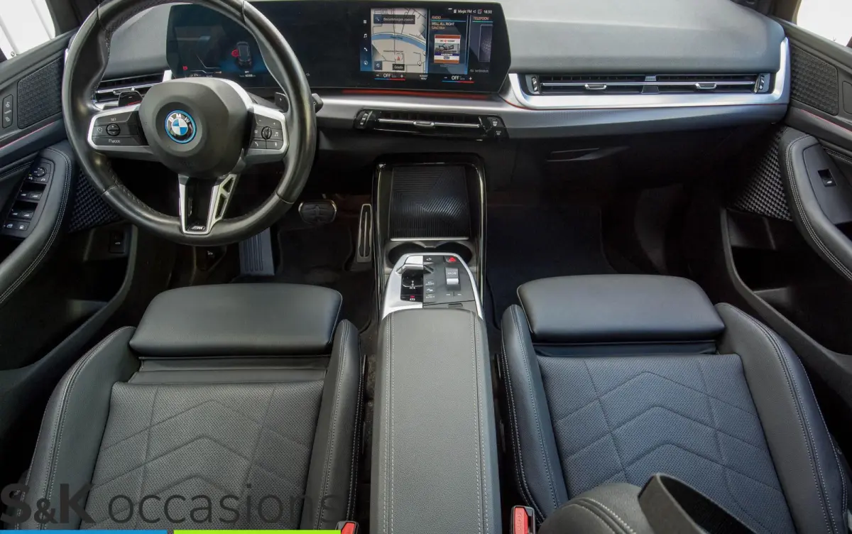 225e xDrive
