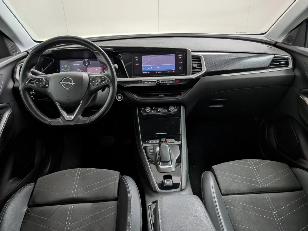 1.6 Turbo Plug-In Hybrid Ultimate | Achteruitrijcamera | Alcantara bekleding | Cruise control adaptief met Stop&Go en stuurhulp