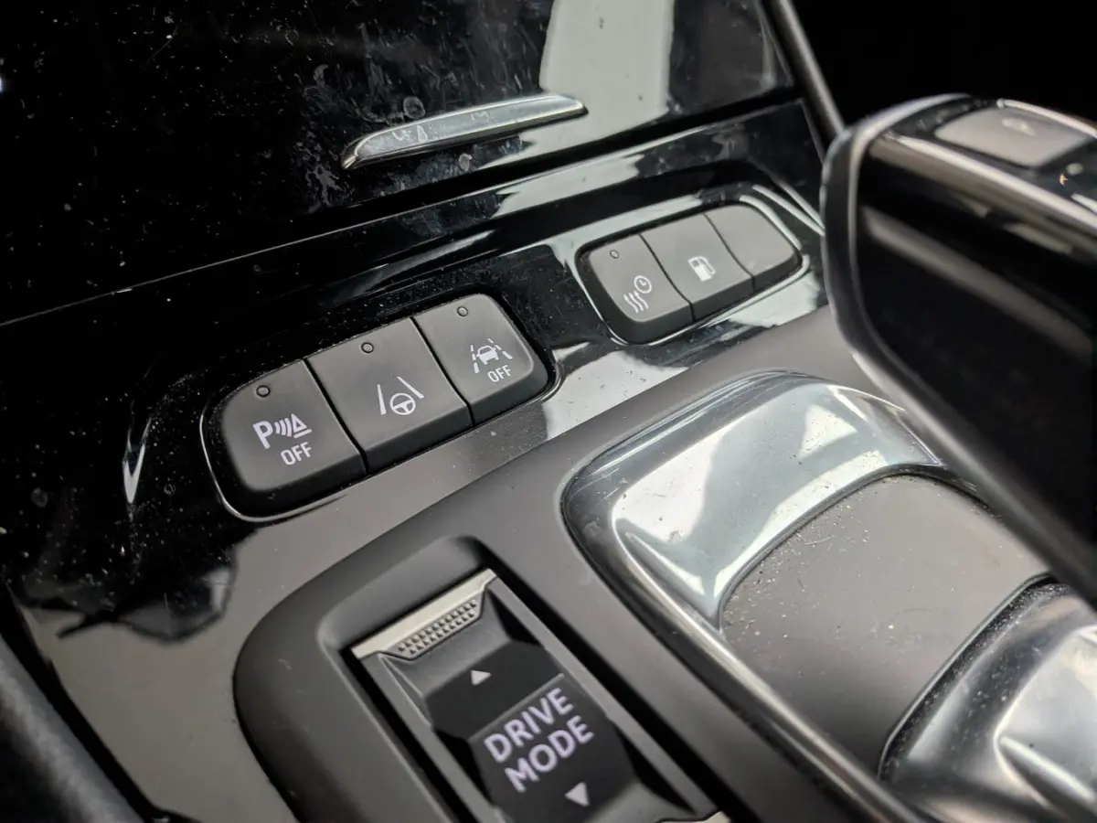 1.6 Turbo Plug-In Hybrid Ultimate | Achteruitrijcamera | Alcantara bekleding | Cruise control adaptief met Stop&Go en stuurhulp