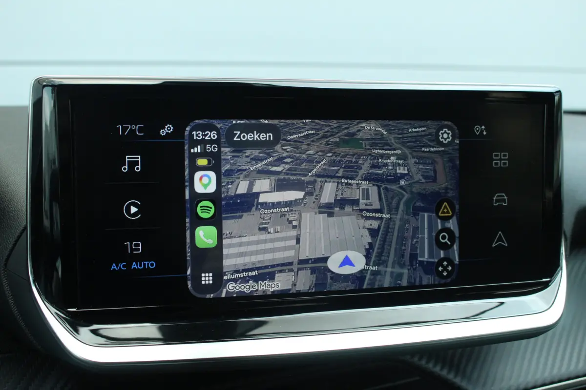 1.2 Hybrid 145 PK Style | Climate & Cruise C. | CarPlay | LED | DAB + | Climate & Cruise C. | CarPlay | LED | DAB + |