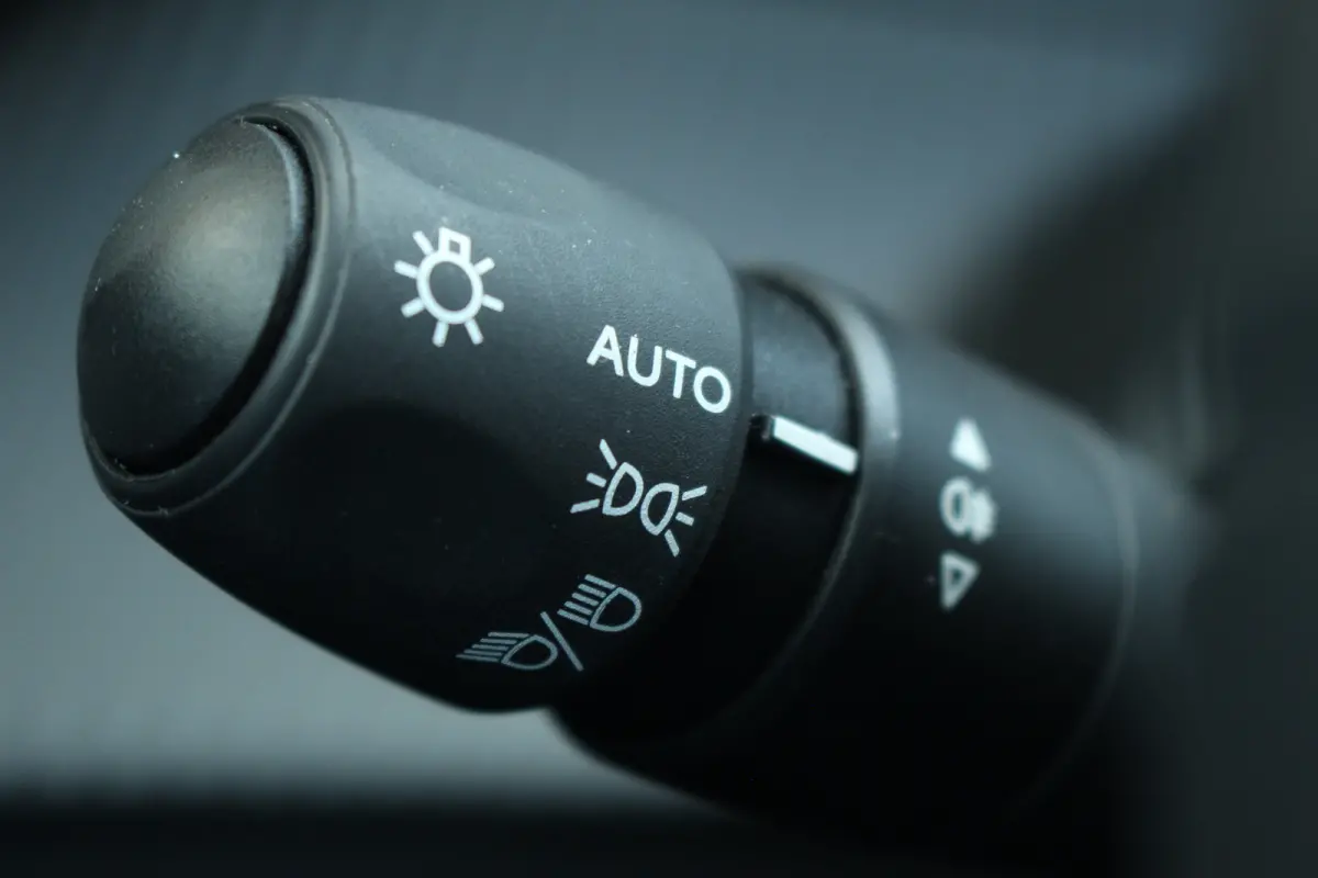 1.2 Hybrid 145 PK Style | Climate & Cruise C. | CarPlay | LED | DAB + | Climate & Cruise C. | CarPlay | LED | DAB + |