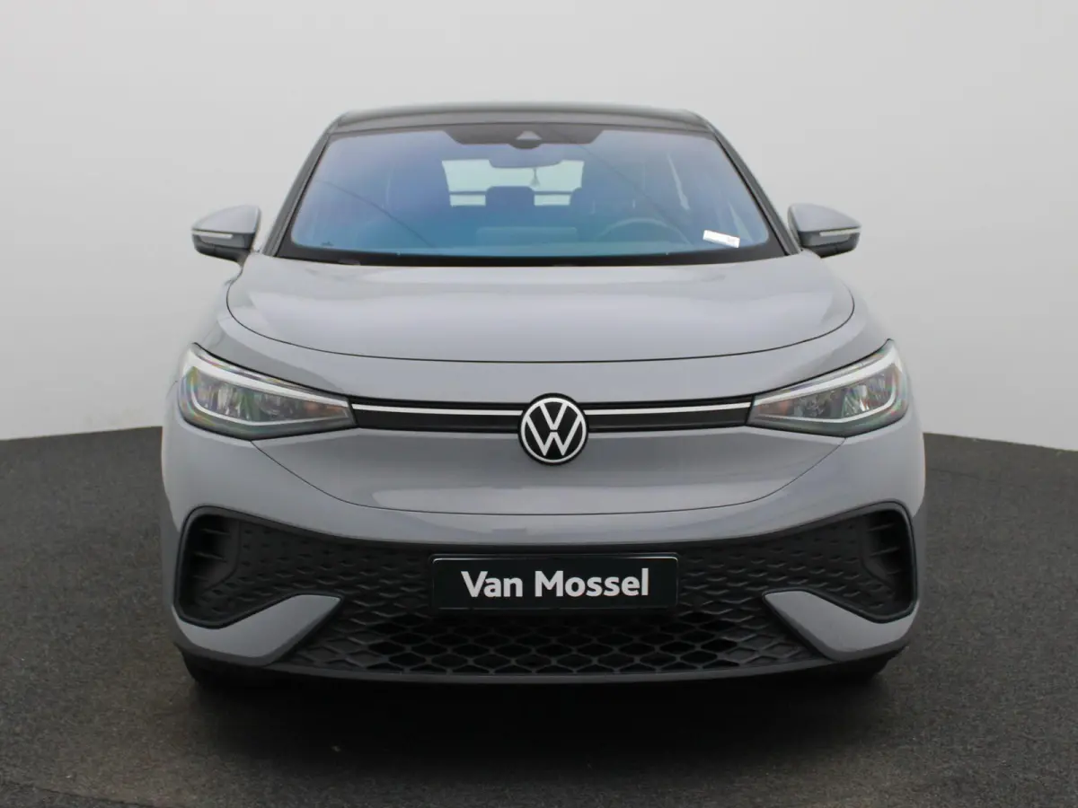 ID.5 Pro 77 kWh 204 PK| Dealeronderhouden | Navigatie | Achteruitrijcamera | Stoelverwarming | Keyless Access | Stuurwielverwarming