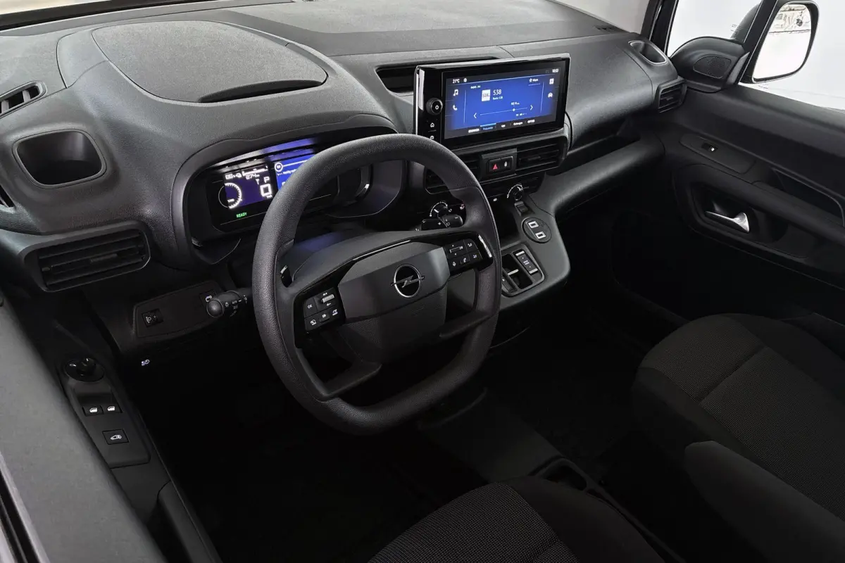 136 L1 50kWh Apple CarPlay Achteruitrijcamera