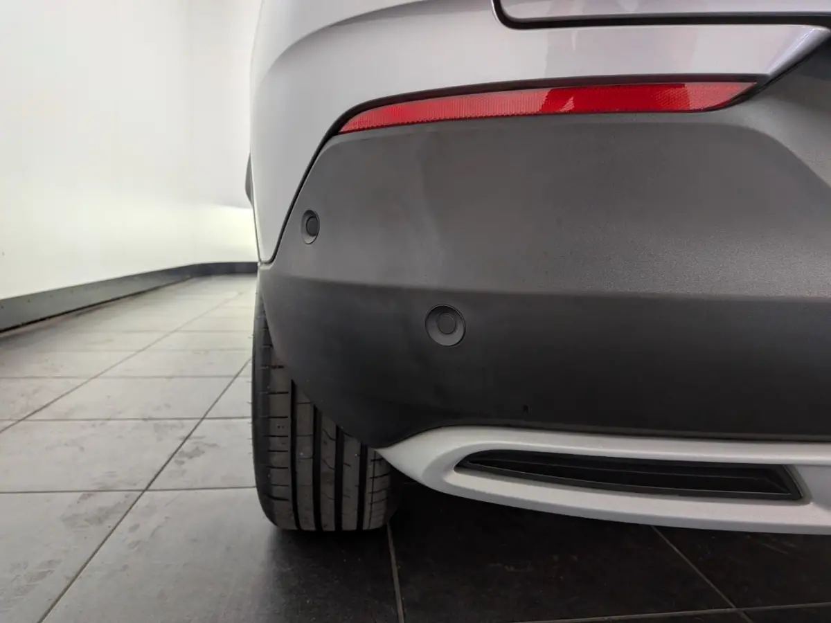 1.6 Turbo Hybrid Business Elegance | Apple Carplay/Android Auto|telefoonintegratie premium | Comfortstoel(en) | Cruise control