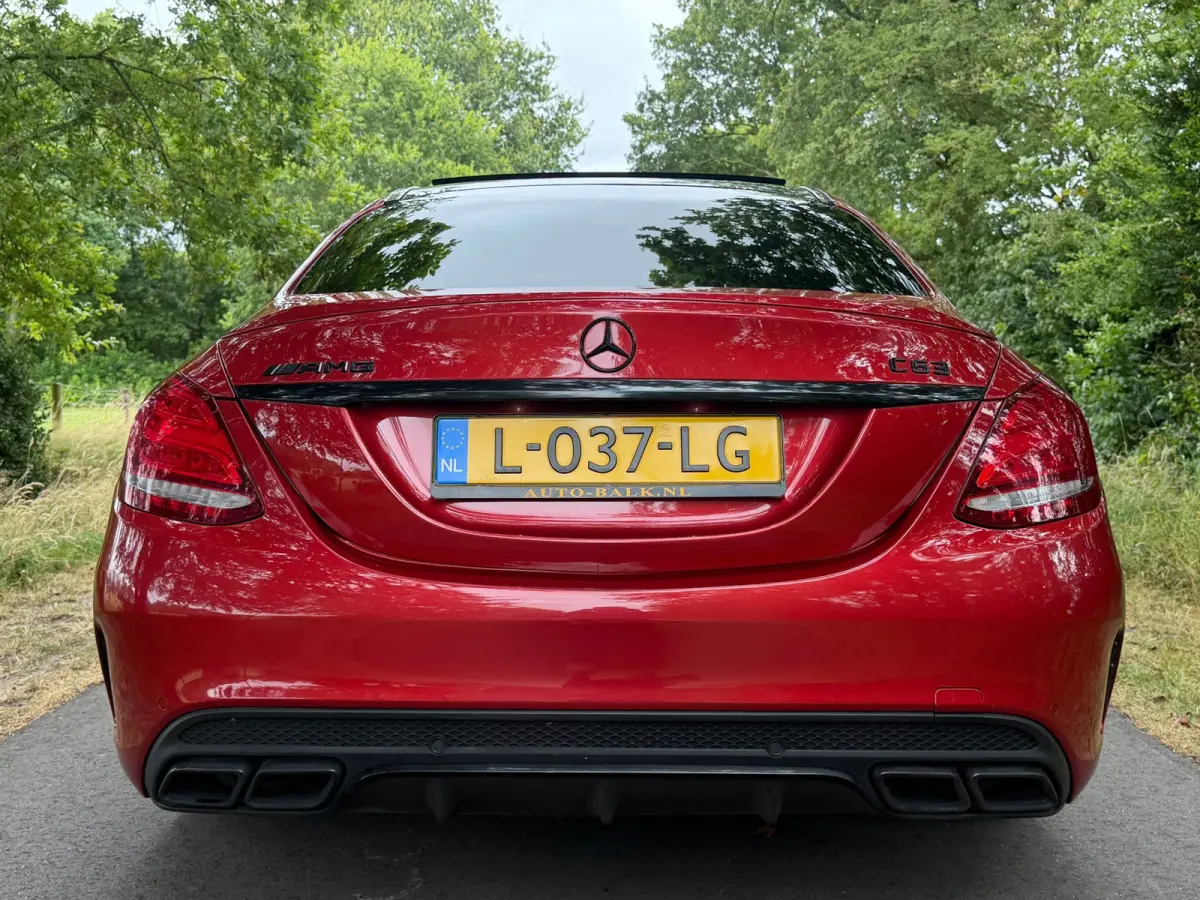 | AMG C63 / Pano / Schaalstoelen / Burmester / Sfeer verl / Carbon / Camera