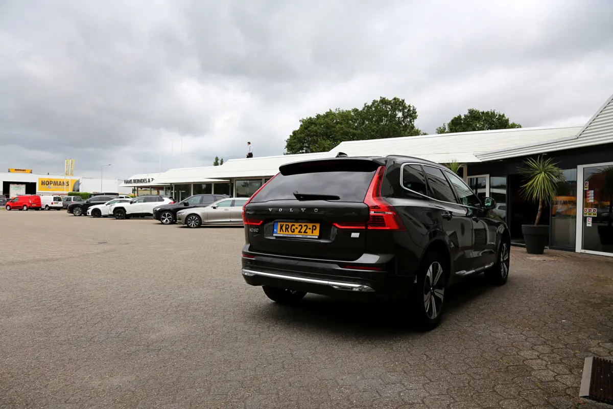 2.0 T6 Plug-in hybrid AWD Longe Range*Perfect Volvo Onderh.*Pano/Elek. Trekhaak/Leder/Stoelverw.V+A/Stuurverw./ACC/Pilot ass./360 Camera/Memorie/BLIS/Parkeersens.V+A/20 inch LM*