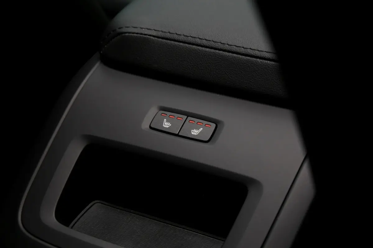 2.0 T6 Plug-in hybrid AWD Longe Range*Perfect Volvo Onderh.*Pano/Elek. Trekhaak/Leder/Stoelverw.V+A/Stuurverw./ACC/Pilot ass./360 Camera/Memorie/BLIS/Parkeersens.V+A/20 inch LM*