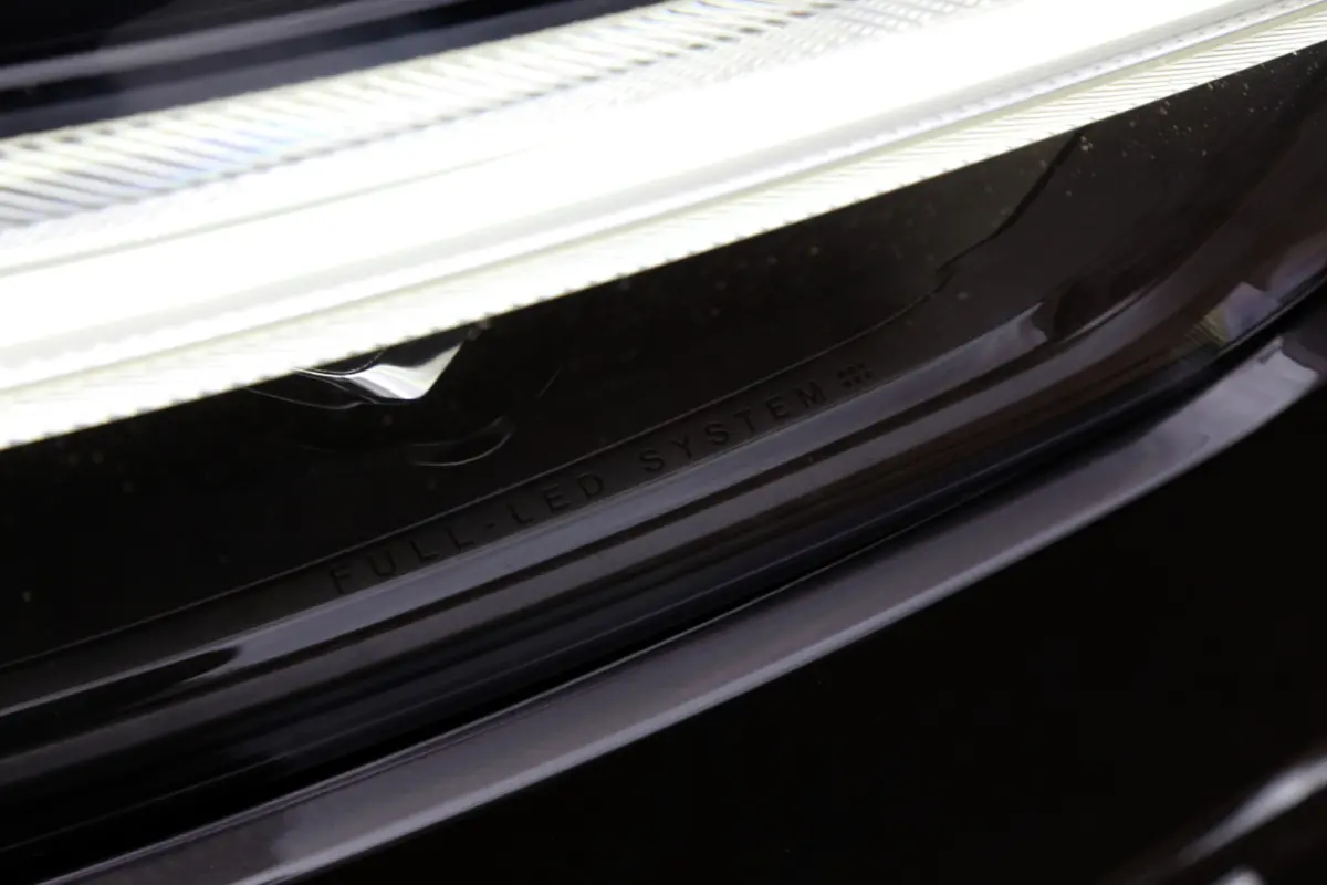 2.0 T6 Plug-in hybrid AWD Longe Range*Perfect Volvo Onderh.*Pano/Elek. Trekhaak/Leder/Stoelverw.V+A/Stuurverw./ACC/Pilot ass./360 Camera/Memorie/BLIS/Parkeersens.V+A/20 inch LM*