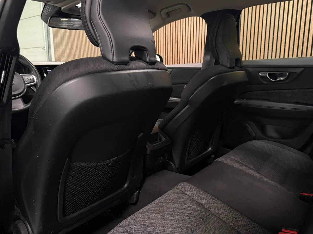 B3 Essential Edition | All Season Banden | Cruise Control | Google Infotainment | Parkeersensoren achter | Climate Control L+R | Regensensor | 17 Inch | DAB Radio | Apple Carplay/Android Aut