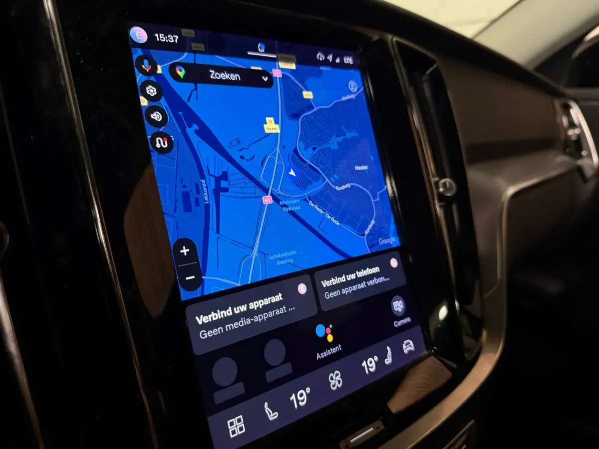 B3 Essential Edition | All Season Banden | Cruise Control | Google Infotainment | Parkeersensoren achter | Climate Control L+R | Regensensor | 17 Inch | DAB Radio | Apple Carplay/Android Aut