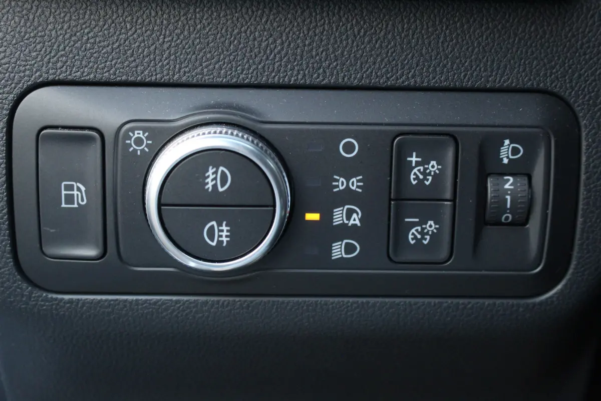 2.5 PHEV ST-Line | 360 Camera | Adap. Cruise C. | Winter Pakket | Keyless | LED | CarPlay | BLIS | Climate C. | PDC V&A | 360 Camera | Adap. Cruise C. | Winter Pakket | Keyless | LED | CarPl