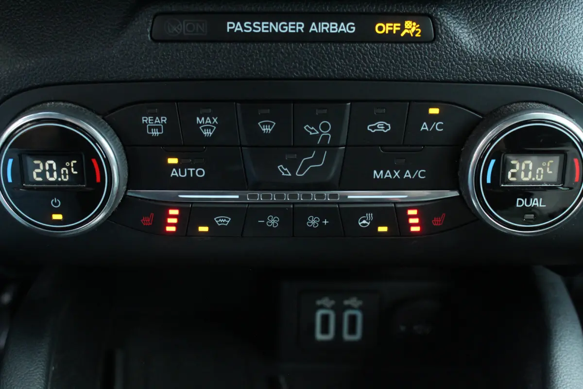 2.5 PHEV ST-Line | 360 Camera | Adap. Cruise C. | Winter Pakket | Keyless | LED | CarPlay | BLIS | Climate C. | PDC V&A | 360 Camera | Adap. Cruise C. | Winter Pakket | Keyless | LED | CarPl