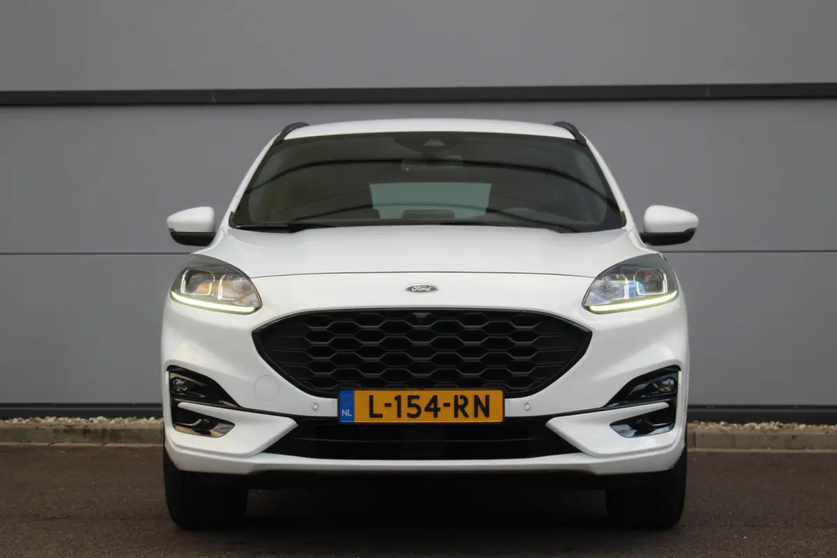 2.5 PHEV ST-Line | 360 Camera | Adap. Cruise C. | Winter Pakket | Keyless | LED | CarPlay | BLIS | Climate C. | PDC V&A | 360 Camera | Adap. Cruise C. | Winter Pakket | Keyless | LED | CarPl