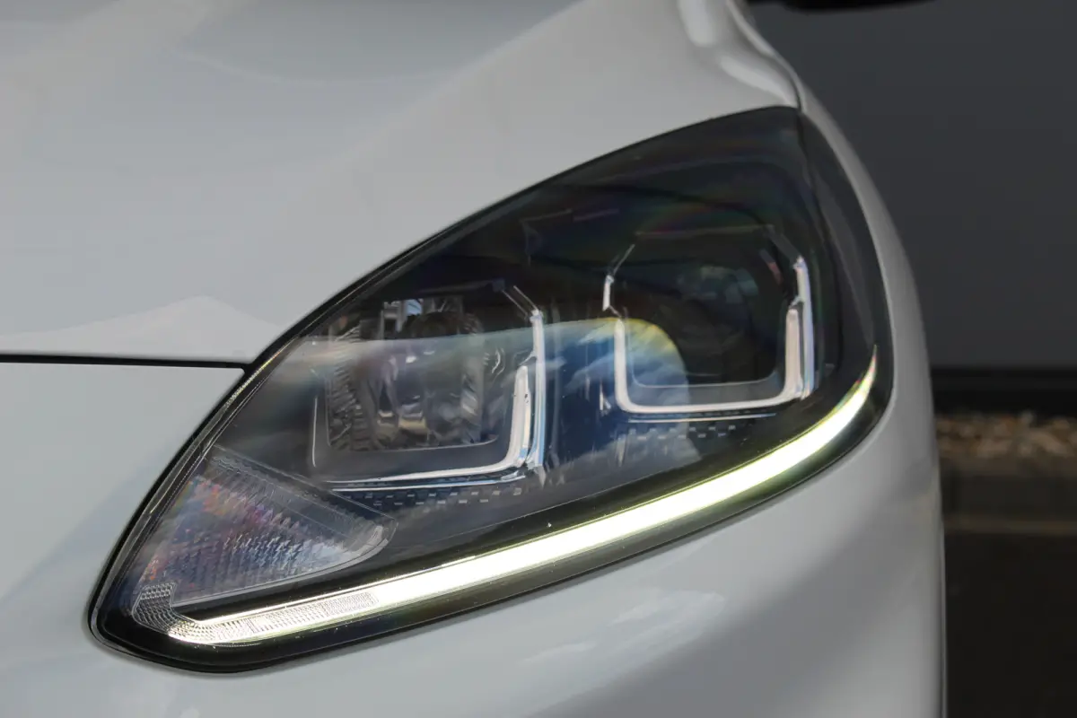 2.5 PHEV ST-Line | 360 Camera | Adap. Cruise C. | Winter Pakket | Keyless | LED | CarPlay | BLIS | Climate C. | PDC V&A | 360 Camera | Adap. Cruise C. | Winter Pakket | Keyless | LED | CarPl