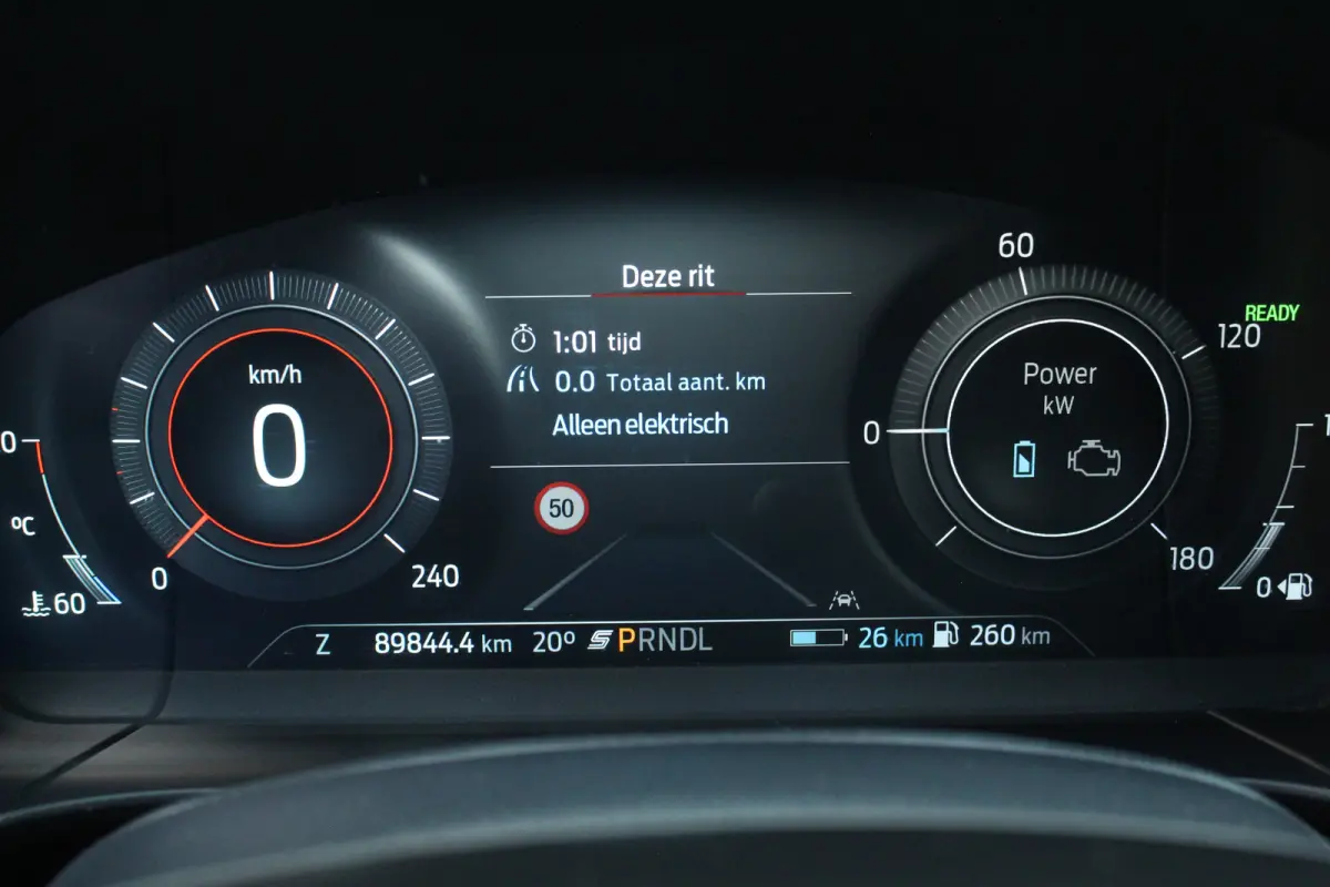2.5 PHEV ST-Line | 360 Camera | Adap. Cruise C. | Winter Pakket | Keyless | LED | CarPlay | BLIS | Climate C. | PDC V&A | 360 Camera | Adap. Cruise C. | Winter Pakket | Keyless | LED | CarPl
