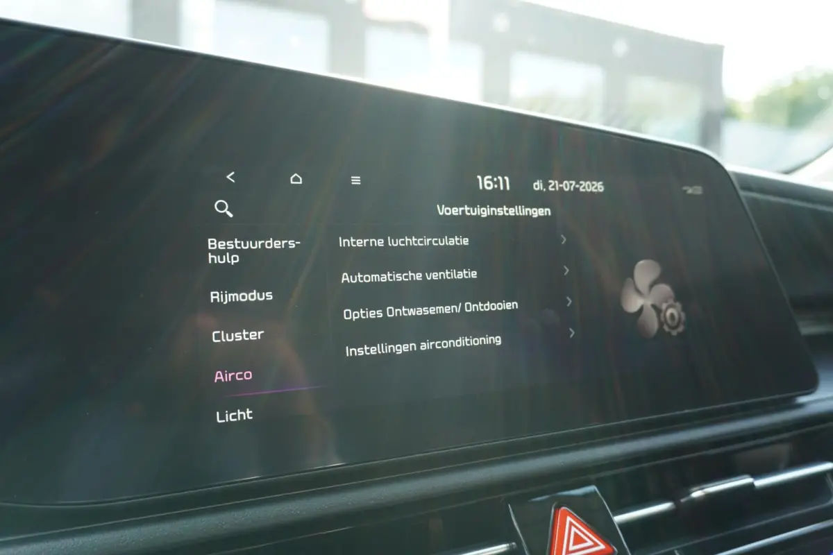 204pk Edition Advanced 64.8 kWh | Stoel / Stuurverwarming | Camera | Dashcam | Adaptive cruise