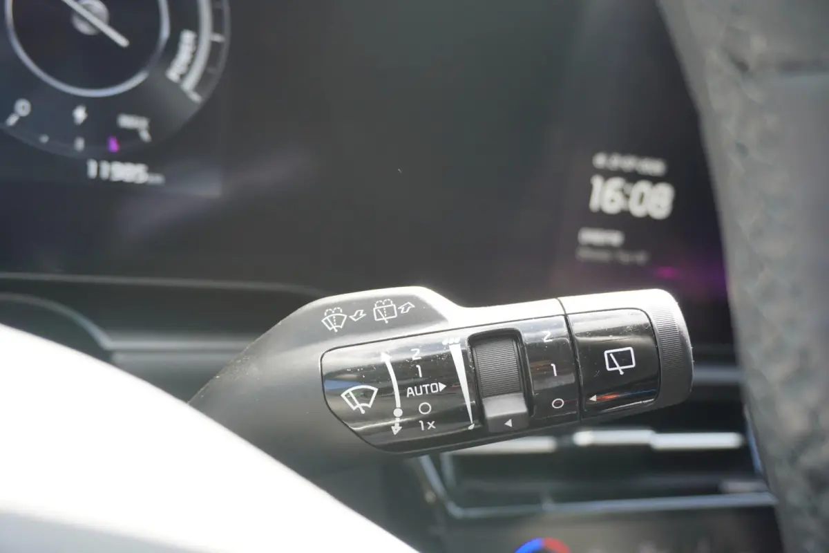 204pk Edition Advanced 64.8 kWh | Stoel / Stuurverwarming | Camera | Dashcam | Adaptive cruise