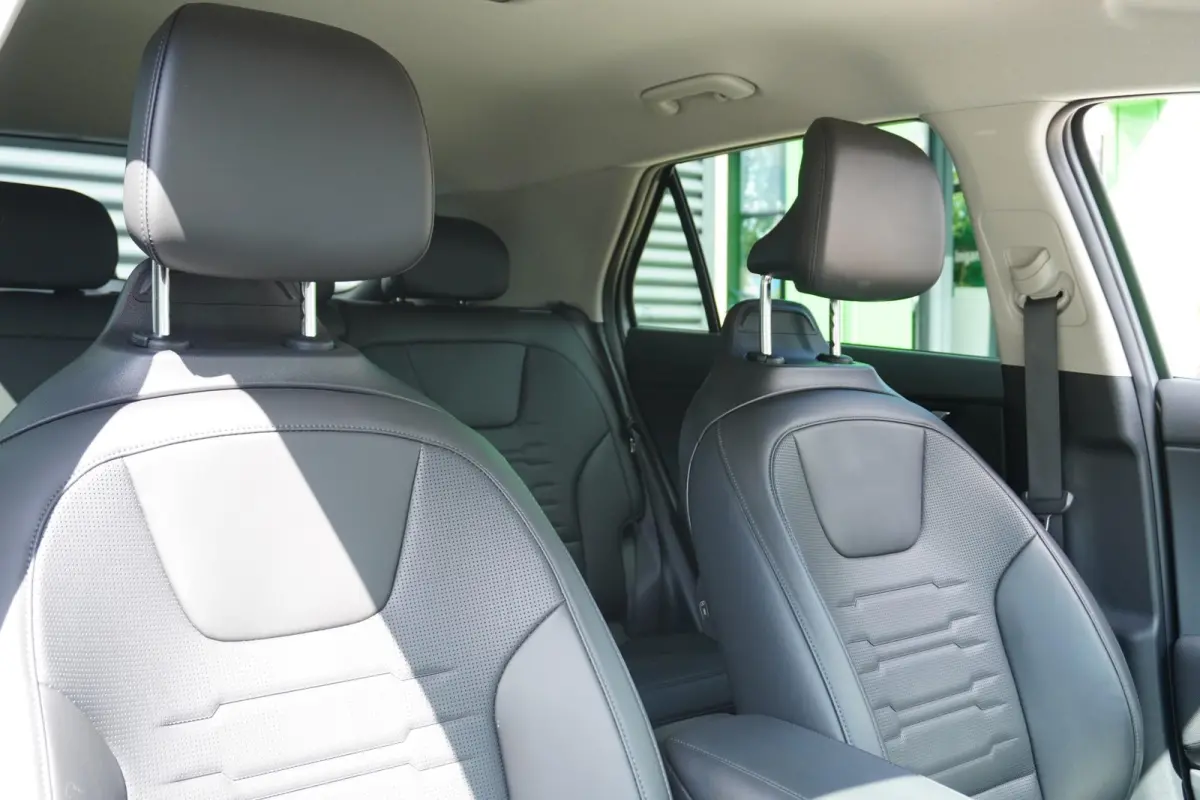 204pk Edition Advanced 64.8 kWh | Stoel / Stuurverwarming | Camera | Dashcam | Adaptive cruise
