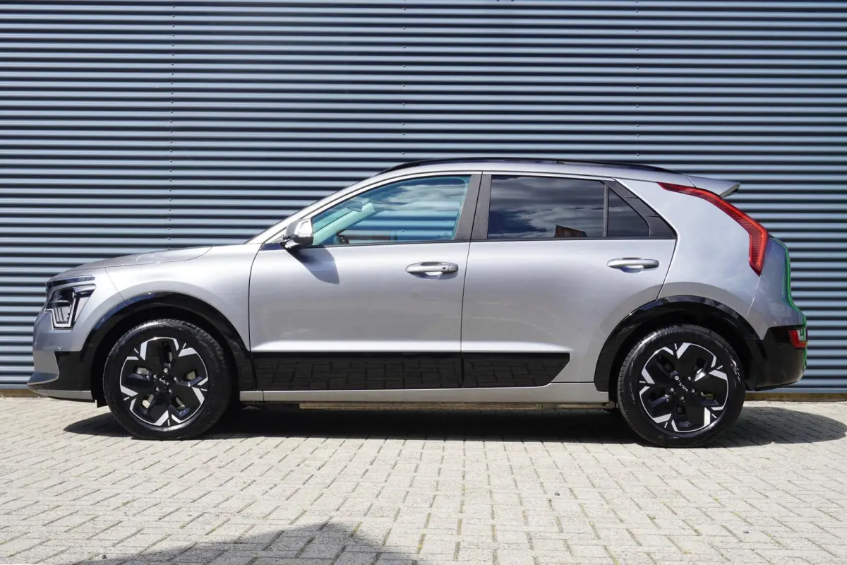 204pk Edition Advanced 64.8 kWh | Stoel / Stuurverwarming | Camera | Dashcam | Adaptive cruise