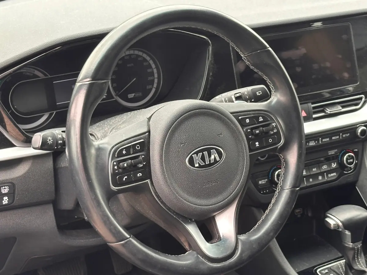1.6 GDi Hybrid DynamicLine TREKHAAK DELAER OND 1 EIG