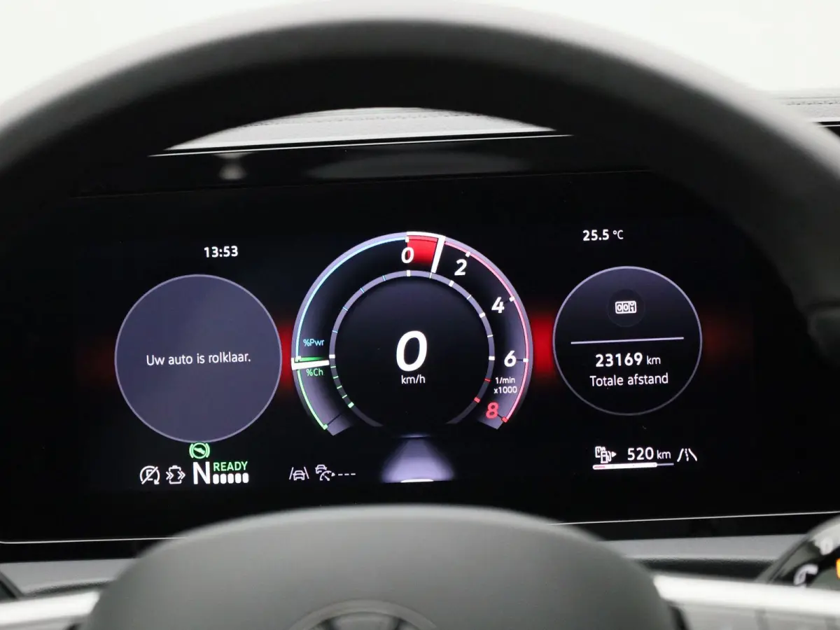 1.5 eHybrid R-Line Edition 204 PK| Origineel Nederlands | 1e Eigenaar | Panoramadak | Navigatie | Achteruitrijcamera | Achterklep Elektrisch