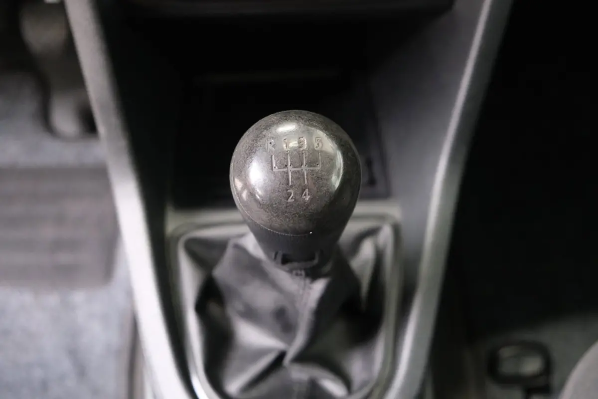 1.0 TSI L1H1 BMT - Airco, Trekhaak.