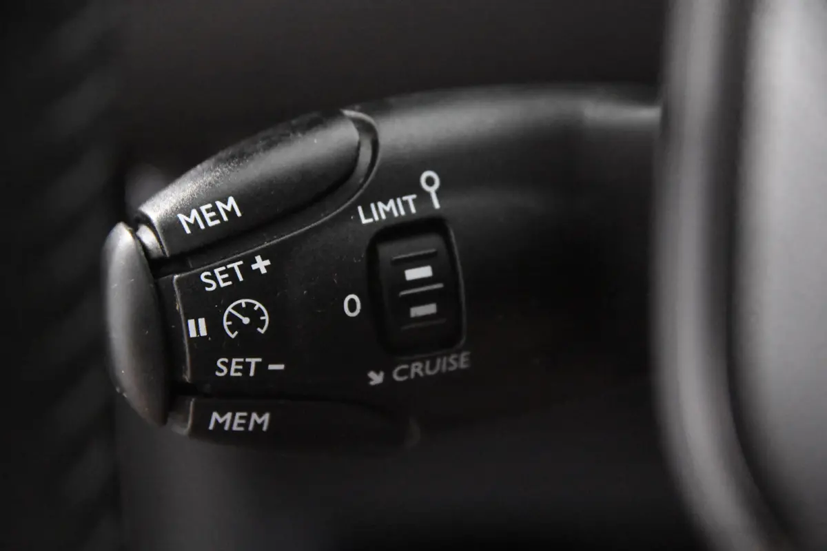 Active *1ste Eigenaar*PDC*DAB*Cruise Control*